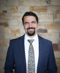 Headshot of Garrett C. Davis, M.D.