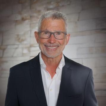 Headshot of Thomas D. Rosenberg, M.D.